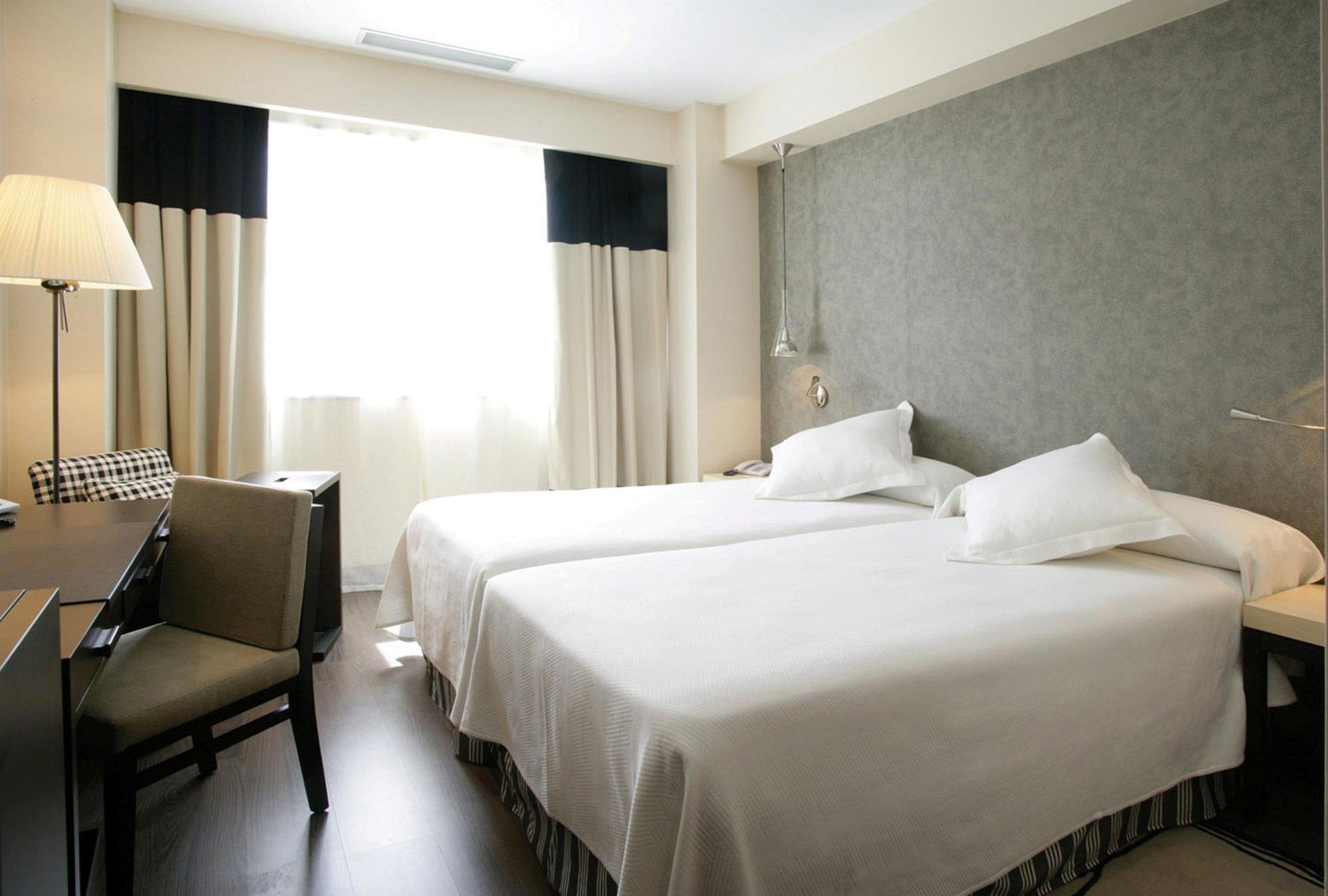 Hotel Nh Alcorcón Extérieur photo